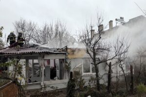 EDİRNE (AA) – Edirne'de tek katlı ev çıkan yangında kullanılamaz