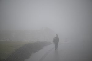 EDİRNE (AA) – Edirne'de yoğun sis etkili oldu. Kentte sabah