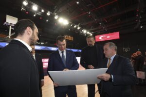 İSTANBUL (AA) – Gençlik ve Spor Bakanı Osman Aşkın Bak,