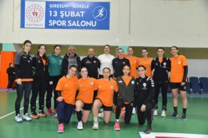 GİRESUN (AA) – Hentbol Kadınlar Süper Lig ekiplerinden Görele Belediyespor'da