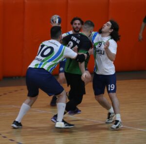 - Güneysuspor: 37 - Rize Belediyespor: 28