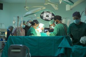 HAKKARİ (AA) – Son yıllarda yapılan yatırımlarla sağlık alanında hizmet