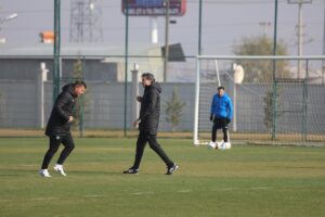 IĞDIR (AA) – HÜSEYİN YILDIZ/SABRİ SARCAN – Alagöz Holding Iğdır