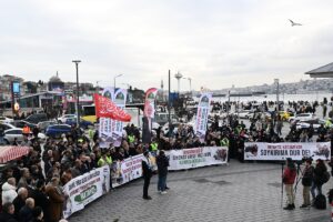 İSTANBUL (AA) – İsrail'in Gazze'ye yönelik saldırılarına karşı Üsküdar Meydanı'nda