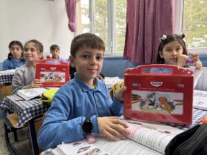 KAHRAMANMARAŞ (AA) – Kahramanmaraş'ın Göksun ilçesinde bir grup ortaokul öğrencisi,