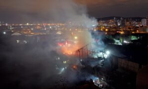 İSTANBUL (AA) – Kartal'da bir film platosunda yangın çıktı. Çavuşoğlu