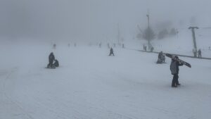 BOLU (AA) – Türkiye'nin önemli kış turizm merkezlerinden Kartalkaya Kayak