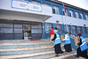 - Siverek ilçesinde 4 yıl önce başlatılan "Bir Pizza Bin