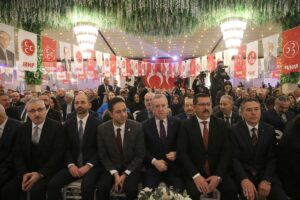 - "13 yıldır süren iç savaşın ardından 63 yıllık Baas