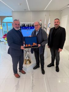 ANKARA (AA) – Türkiye Ragbi Federasyonu Başkanı Nahit Şahin, Dünya