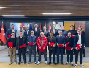 İSTANBUL (AA) – Quick Sigorta'nın sponsoru olduğu Sarı Kırmızı Kareler