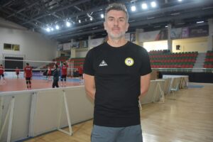 ŞIRNAK (AA) – EKREM PAYAN – Voleybol SMS Grup Efeler
