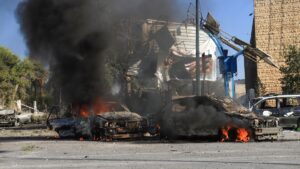 - Saldırıda ilk belirlemelere göre 9 kişi öldü, 10 kişi