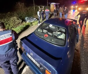 SAMSUN (AA) – Samsun'un Alaçam ilçesinde iki otomobilin çarpışması sonucu