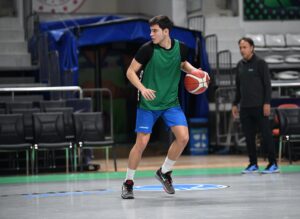 BURSA (AA) – MUSTAFA BİKEÇ – TOFAŞ Erkek Basketbol Takımı,