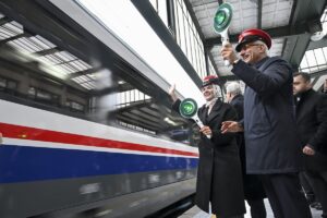 - "Dünya Engelliler Günü bir farkındalık günü olmasının yanı sıra,