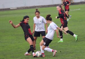 - Ünye Kadın Spor Kulübü: 3 - Çekmeköy Bilgidoğa: 0