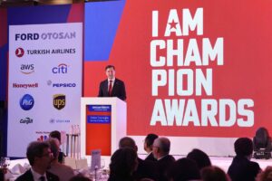 İSTANBUL (AA) – Cumhurbaşkanlığı Yatırım Ofisi Başkanı Ahmet Burak Dağlıoğlu,