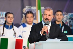 - Şampiyonada 28 ülkeden 450 sporcu mücadele ediyor