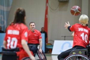 BALIKESİR (AA) – Balıkesir'de, 3 Aralık Dünya Engelliler Günü dolayısıyla