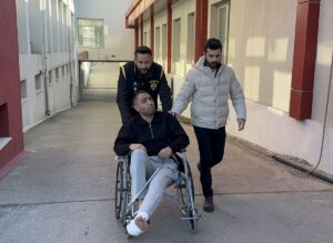 ADANA (AA) – Adana'nın merkez Seyhan ilçesinde bir kişinin tabancayla