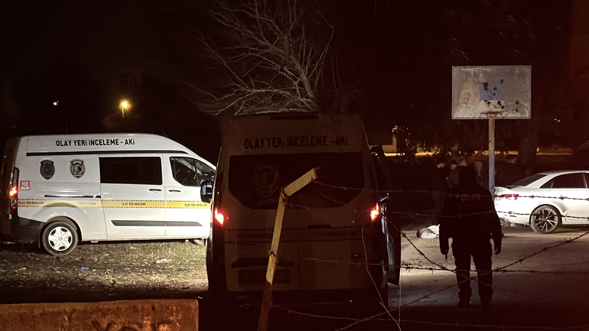 Adana'da silahlı kavgada 2 kardeş öldü, 1 kişi yaralandı