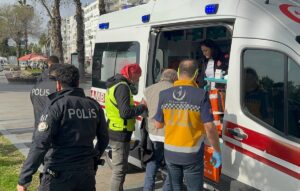 ANTALYA (AA) – Antalya'nın Muratpaşa ilçesindeki falezlerde yaklaşık 3 metre