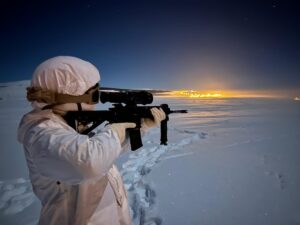 ARDAHAN (AA) – Ardahan İl Jandarma Komutanlığına bağlı komandoların, karlı