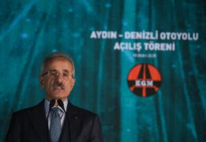 - "Pamukkale, Efes, Didim, Kuşadası gibi önemli turizm merkezlerimizi ziyaret