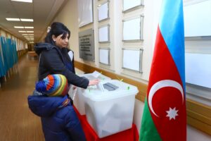 - Ülke genelinde 16 bin 92 aday, 685 belediyenin 8