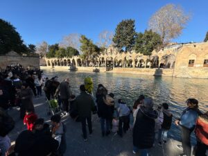 ŞANLIURFA (AA) – Türkiye'nin önemli turizm merkezlerinden Şanlıurfa'daki tarihi Balıklıgöl