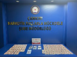 ÇANKIRI (AA) – Çankırı'da düzenlenen uyuşturucu operasyonunda gözaltına alınan 3