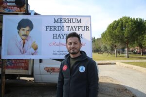 DENİZLİ (AA) – Denizli'nin Merkezefendi ilçesinde belediye işçileri, hayatını kaybeden