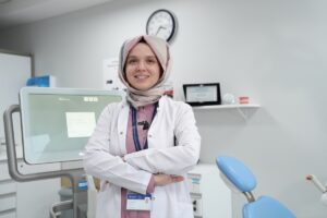 İSTANBUL (AA) – Doğuştan dudak damak yarığıyla dünyaya gelen iki