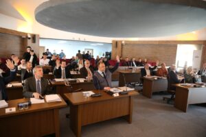 - AK Parti'li üyeler, 29 Ekim'deki Gökçe konseri için ödenen