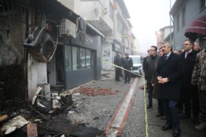 EDİRNE (AA) – Edirne Valisi Yunus Sezer, Sabuni Mahallesi'nde çıkan