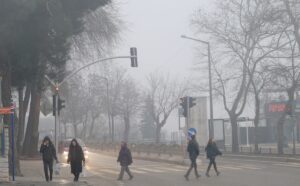 EDİRNE (AA) – Edirne, Kırklareli ve Tekirdağ'da sis nedeniyle görüş