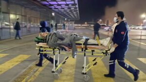 ESKİŞEHİR (AA) – Eskişehir'in Odunpazarı ilçesinde, 10 metre yüksekten düşerek