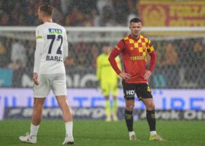 - Göztepe: 5 - Kasımpaşa: 0