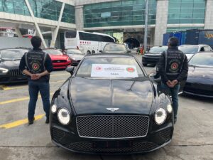 ANKARA (AA) – Ticaret Bakanlığı Gümrükler Muhafaza ekiplerinin 11 ilde