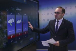 ANKARA (AA) – Türkiye genelinde hafta sonunda Orta ve Doğu