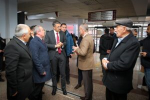 HAKKARİ (AA) – Hakkari Valisi ve Belediye Başkan Vekili Ali