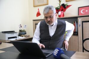 HATAY (AA) – Hatay Büyükşehir Belediye Başkanı Mehmet Öntürk, Anadolu