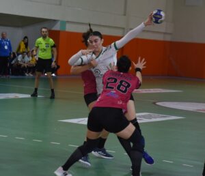 - Görele Belediyespor: 22 - Adasokağı: 27