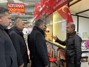 MALATYA (AA) – HÜDA PAR Deprem Bölgesi Araştırma Komisyonu heyeti,