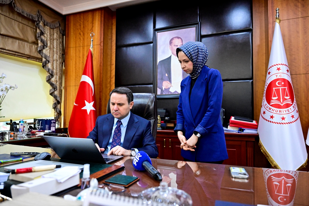 İstanbul Cumhuriyet Başsavcısı Gürlek, AA'nın “Yılın Kareleri” oylamasına katıldı
