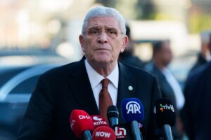 - "Türkiye Cumhuriyeti Devleti vatandaşlarının hak ve hukukunu sonuna kadar