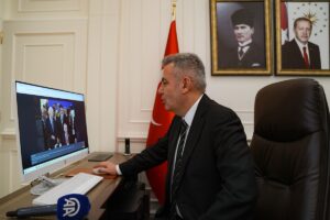 İZMİR (AA) – İzmir Valisi Süleyman Elban, Anadolu Ajansının (AA)