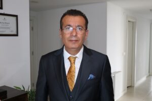 İZMİR (AA) – İzmir'de, komşusunun down sendromlu oğlunu darbettiği iddiasıyla