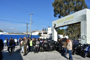 İZMİR (AA) – Motosikletliler ve otomobilseverler, İzmir Büyükşehir Belediyesinden tamamen